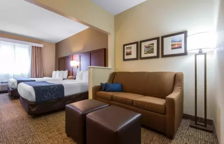 Comfort suites Henrietta NY Bedroom